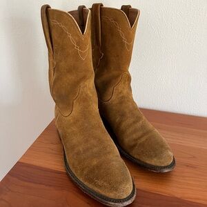 Lucchese Tan Suede Ropers